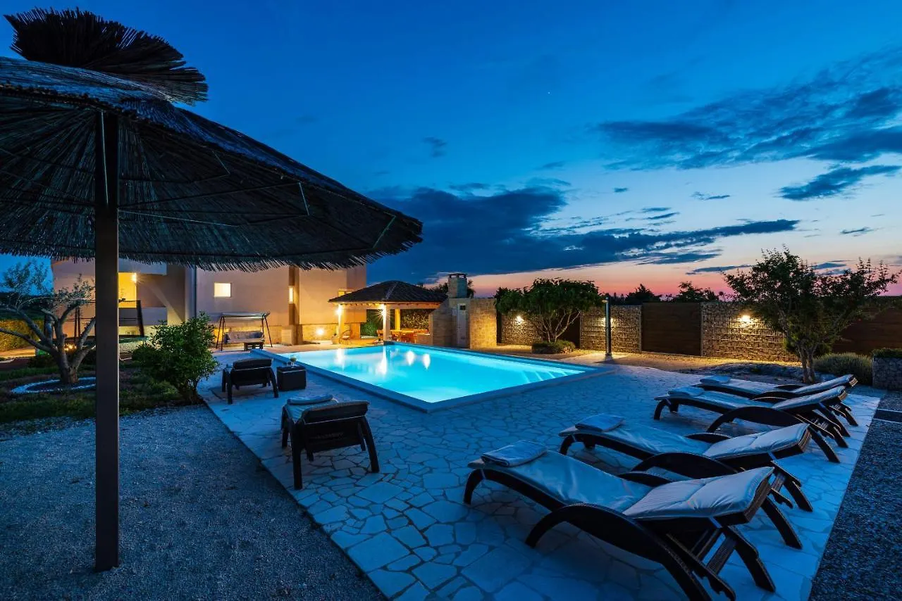 Villa Olive Garden Zadarvillas Pristeg Croatia