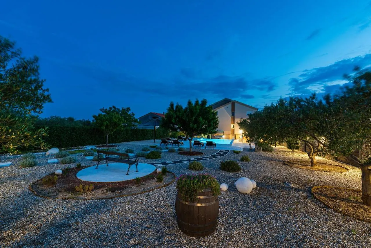 Villa Olive Garden Zadarvillas Pristeg 0*,